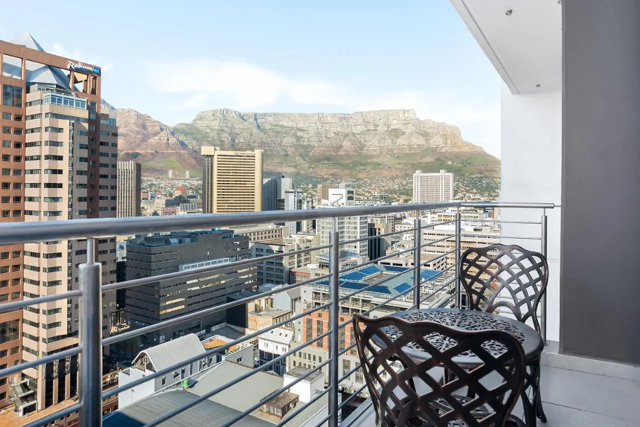 16 On Bree Luxury Apartments Kapstadt