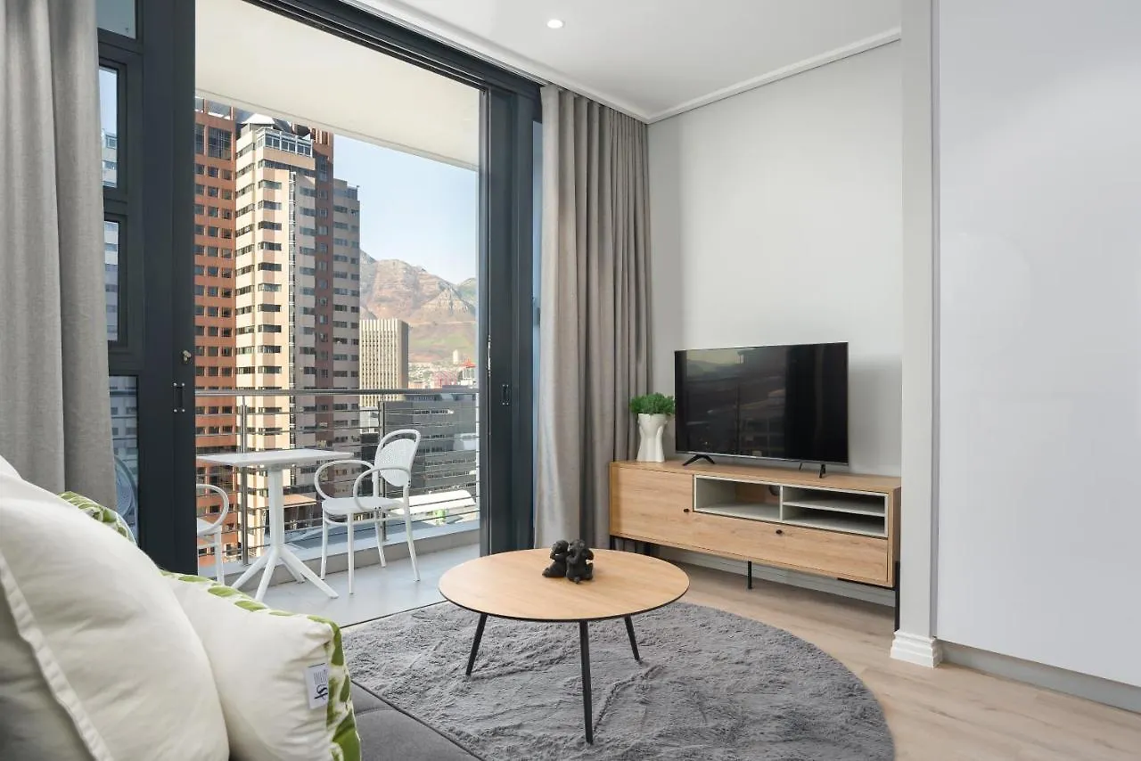 16 On Bree Luxury Apartments Cape Town