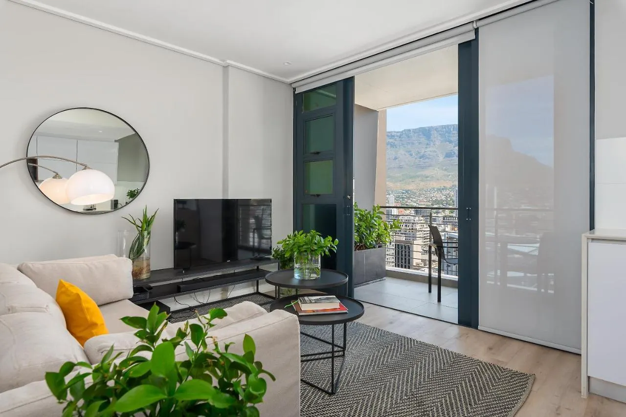 16 On Bree Luxury Apartments Cape Town