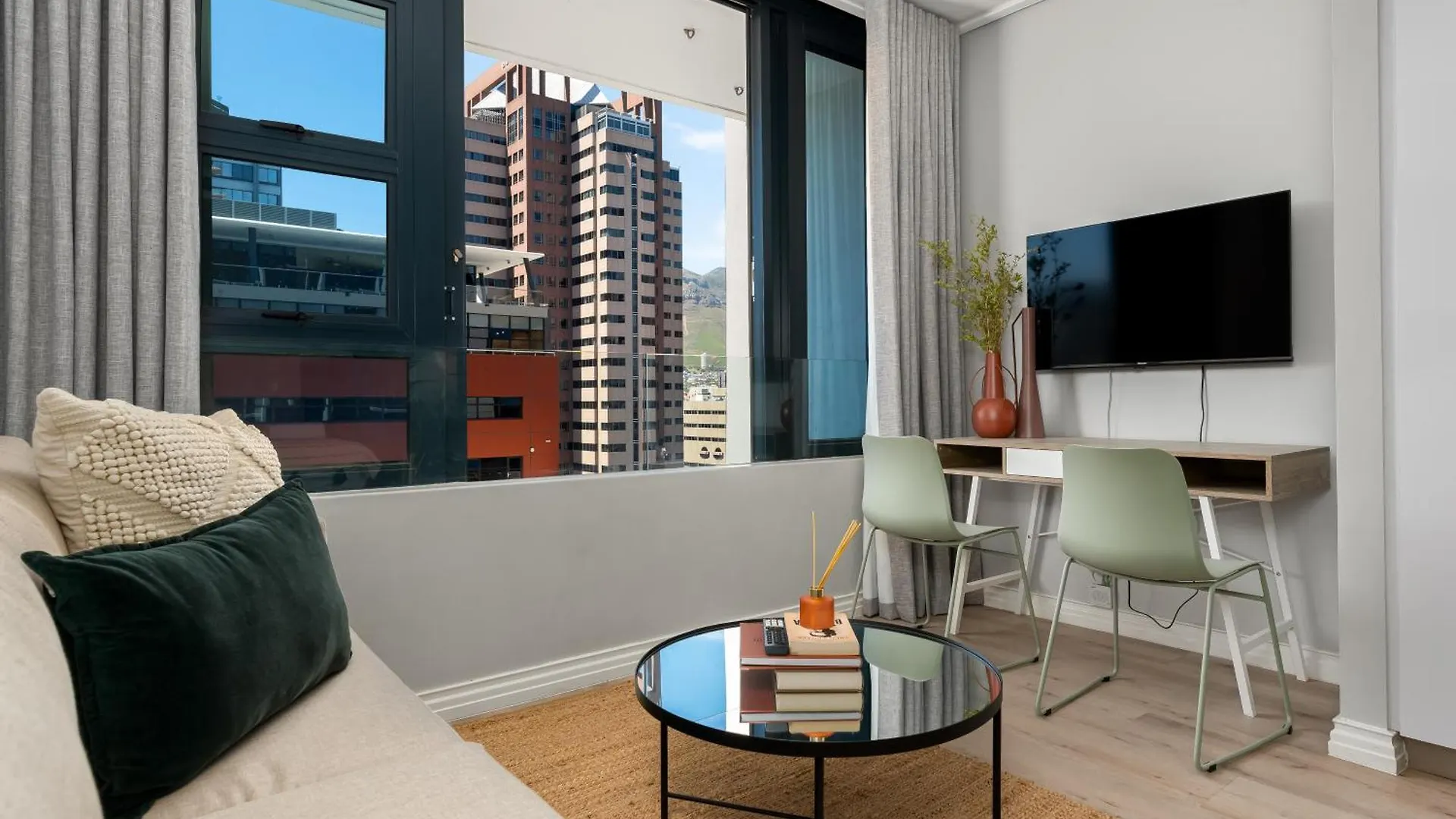 16 On Bree Luxury Apartments Cape Town South Africa