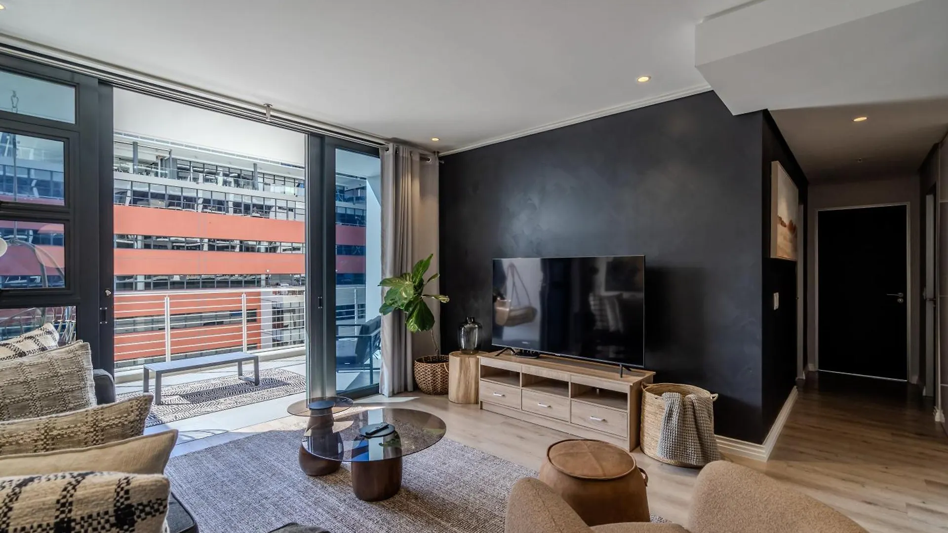 16 On Bree Luxury Apartments Cape Town South Africa